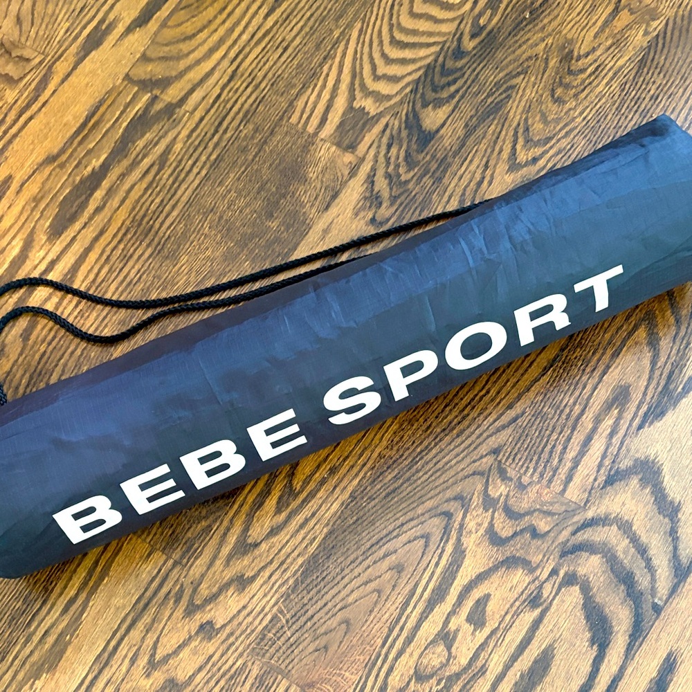Bebe Sport Black Yoga Mat w Drawstring Bag